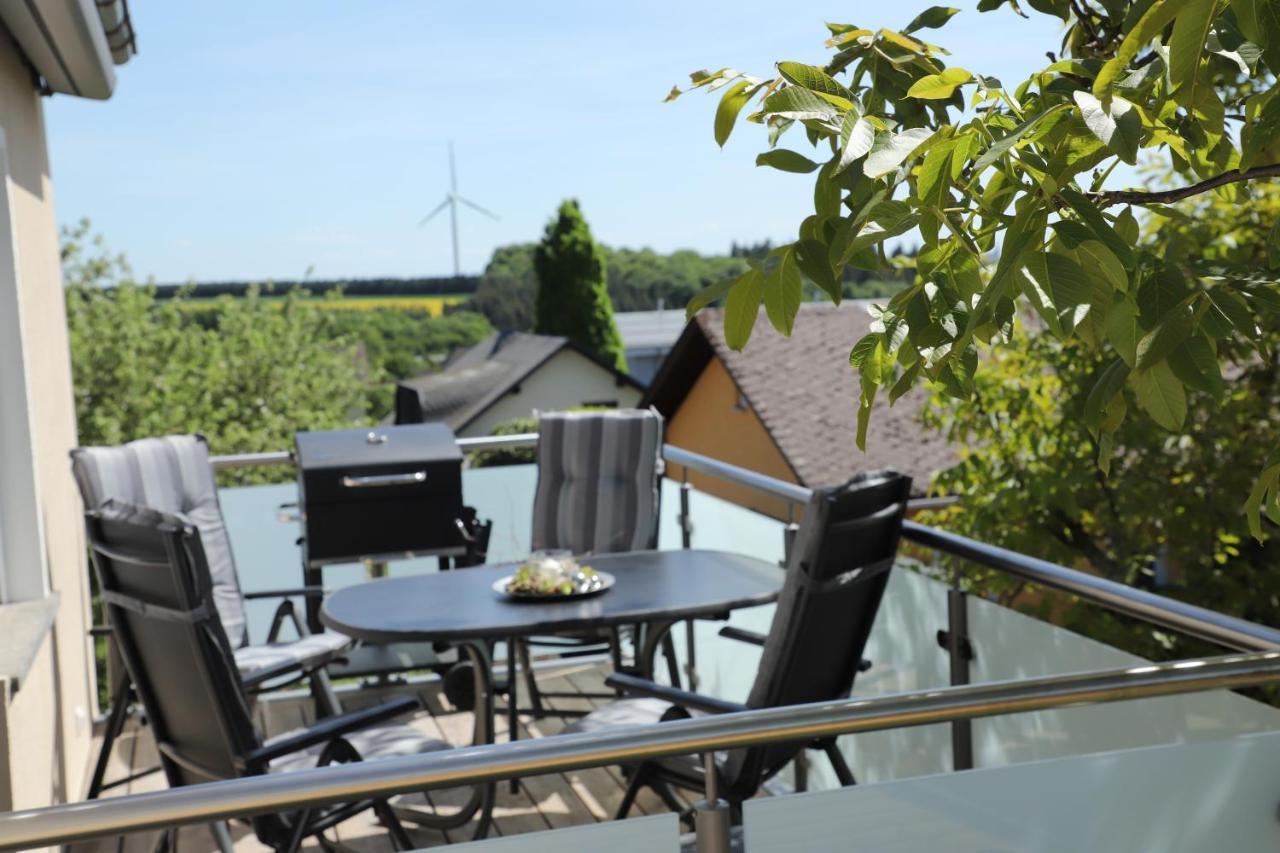 Kleine-Eifel-Auszeit Apartment Hambuch Exterior photo